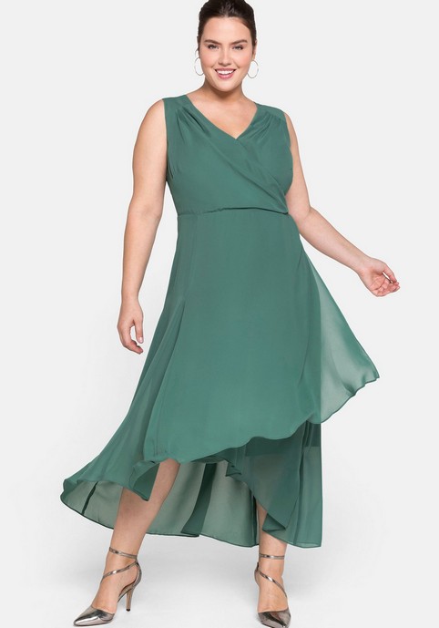 Нарядные платья для полных женщин немецкого бренда Sheego весна 2023