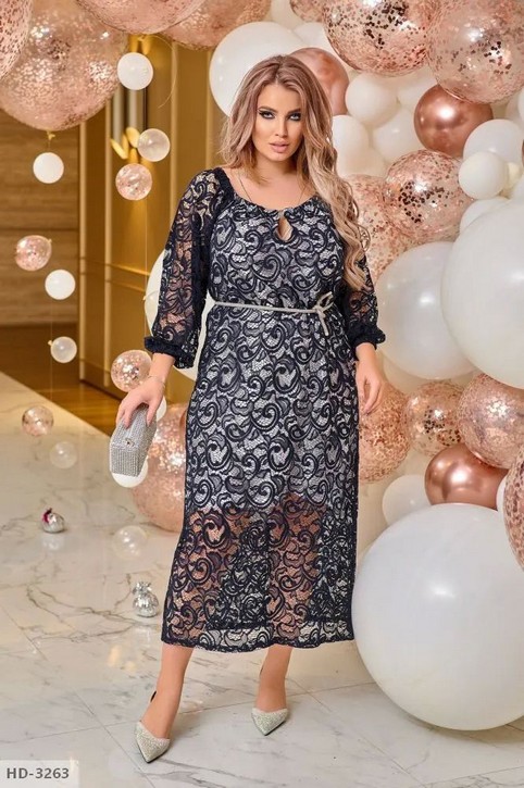 Новогодняя коллекция платьев для полных девушек украинского бренда Фабрика моды 2023