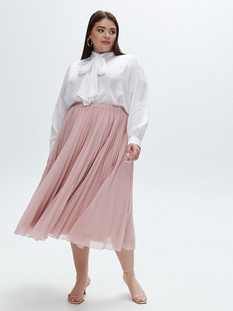 Коллекция женской одежды больших размеров российского бренда 4FORMS лето 2022