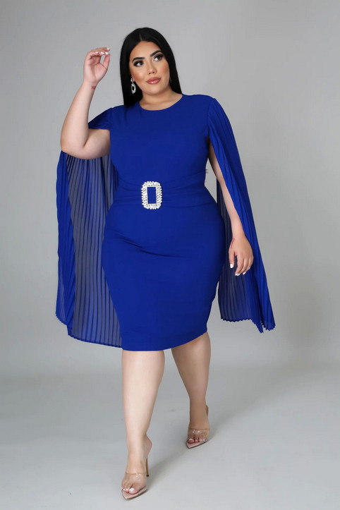 Новогодняя коллекция платьев для полных модниц американского бренда Giti 2022