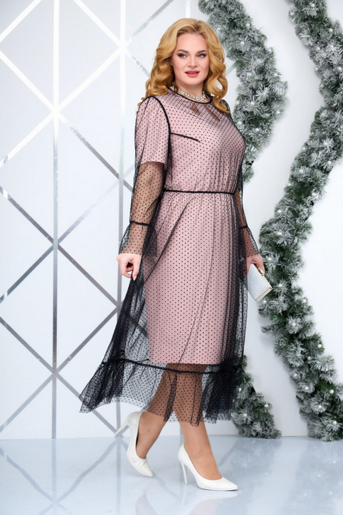Новогдняя коллекция платьев для полных модниц белорусского бренда Ninele 2022