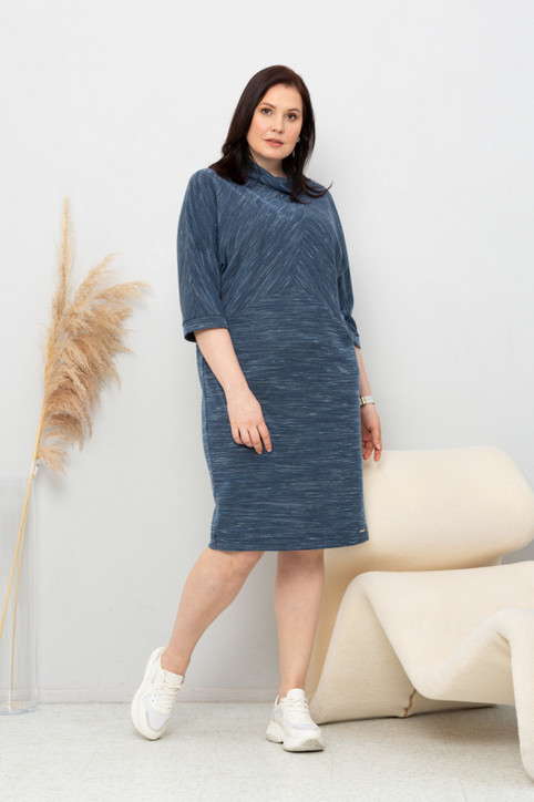 Коллекция женской одежды нестандартных размеров российского бренда Intikoma осень 2021