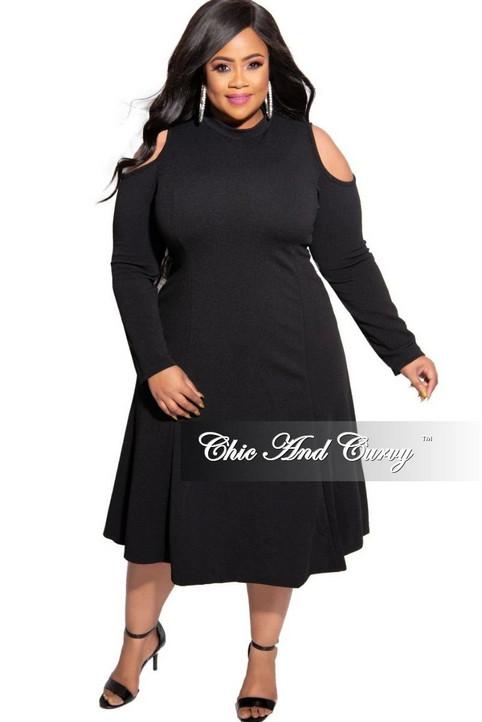 Платья для полных женщин американского бренда Chic & Curvy осень-зима 2020-21