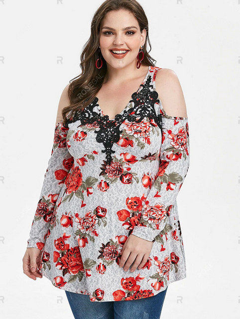 Блузы и туники для полных женщин китайского бренда RoseGal весна-лето 2020