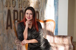 Lookbook офисной одежды для полных женщин российской компании Luxury Plus осень 2017