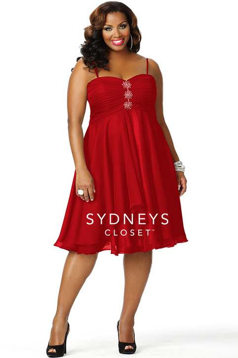 Вечерние и коктейльные платья для полных девушек и женщин американского бренда Sydney's Closet. Весна-лето 2015