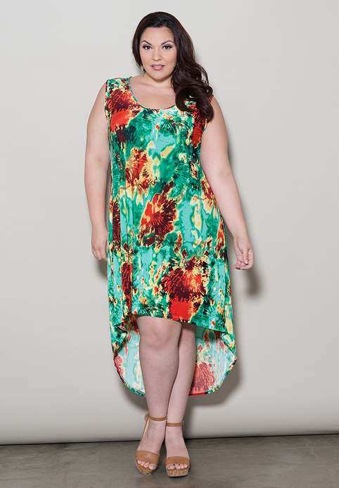 Коллекция платьев и сарафанов для полных женщин американского бренда SWAK. Весна-лето 2015