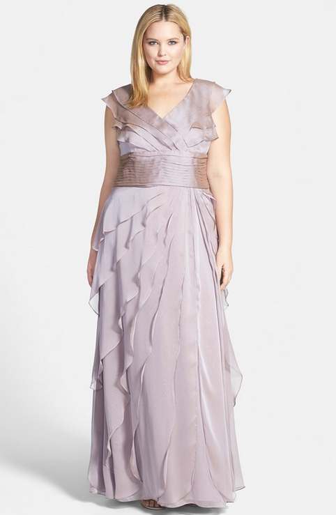 Вечерние платья для полных модниц американского бренда Adrianna Papell 2015
