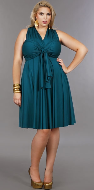 Нарядные платья для полных модниц от Monif C. Осень 2012