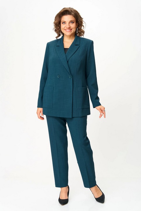 Коллекция женской одежды plus size белорусского бренда Anastasia Mak осень 2025