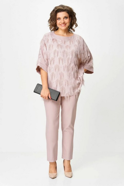 Коллекция женской одежды plus размеров белорусского бренда Mishel Chic осень-зима 2025-26