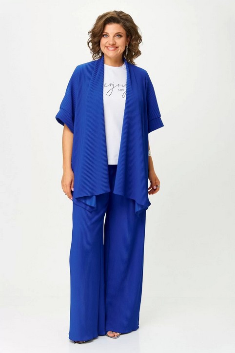 Коллекция женской одежды plus размеров белорусского бренда Mishel Chic осень-зима 2025-26