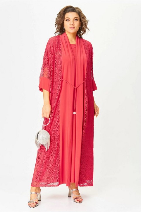 Коллекция женской одежды plus размеров белорусского бренда Mishel Chic осень-зима 2025-26