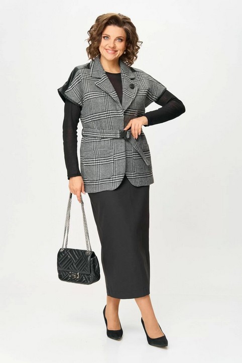 Коллекция женской одежды plus размеров белорусского бренда Mishel Chic осень-зима 2025-26