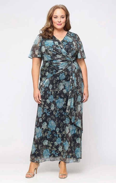 Нарядные платья для полных женщин американского бренда SL Fashions осень 2025