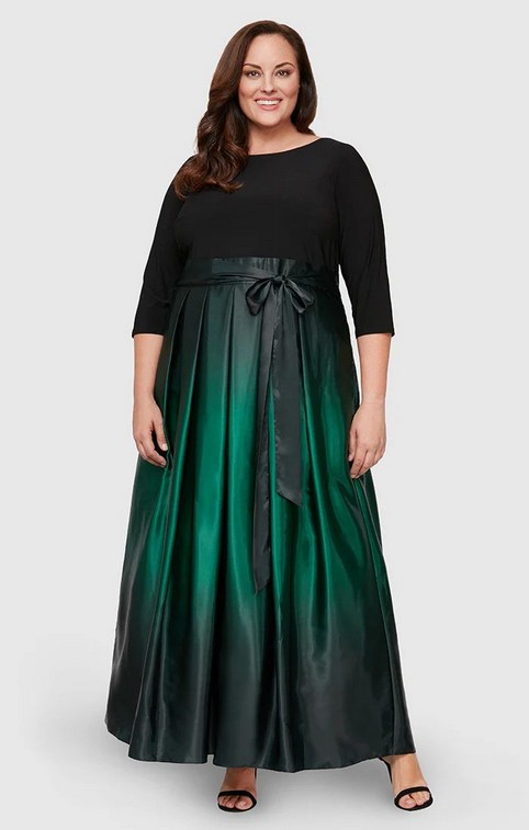 Нарядные платья для полных женщин американского бренда SL Fashions осень 2025