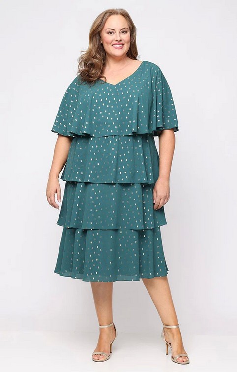 Нарядные платья для полных женщин американского бренда SL Fashions осень 2025