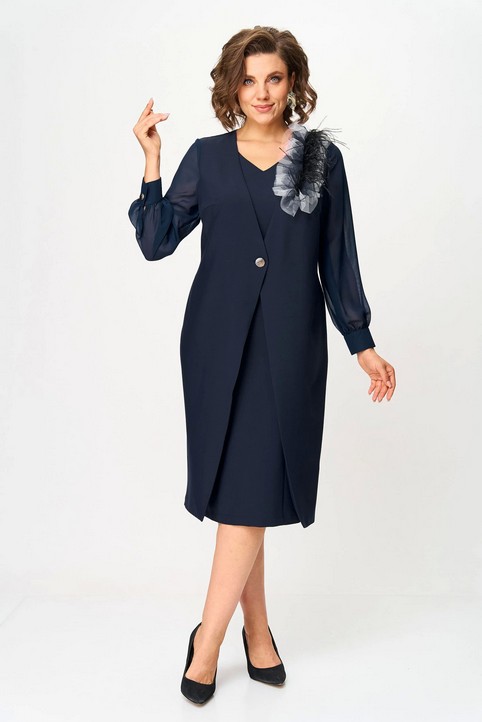 Коллекция женской одежды plus size белорусского бренда Anastasia Mak осень 2025