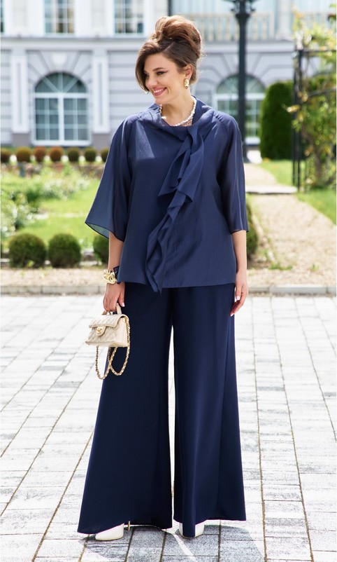 Коллекция женской одежды plus size белорусского бренда Vittoria Queen осень-зима 2025-26