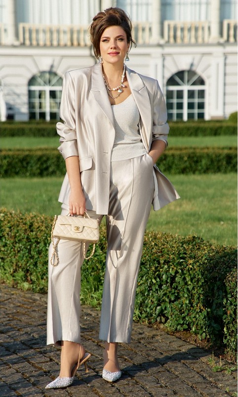 Коллекция женской одежды plus size белорусского бренда Vittoria Queen осень-зима 2025-26