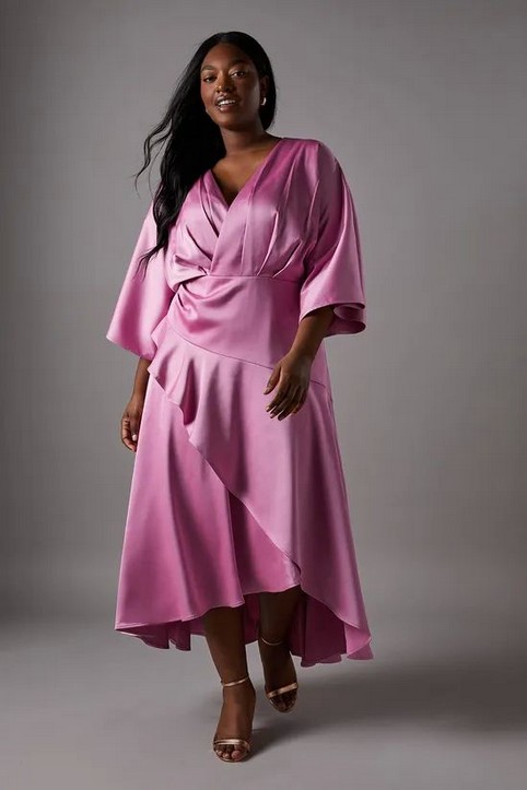 Нарядные платья plus size ирландского бренда Coast осень 2025