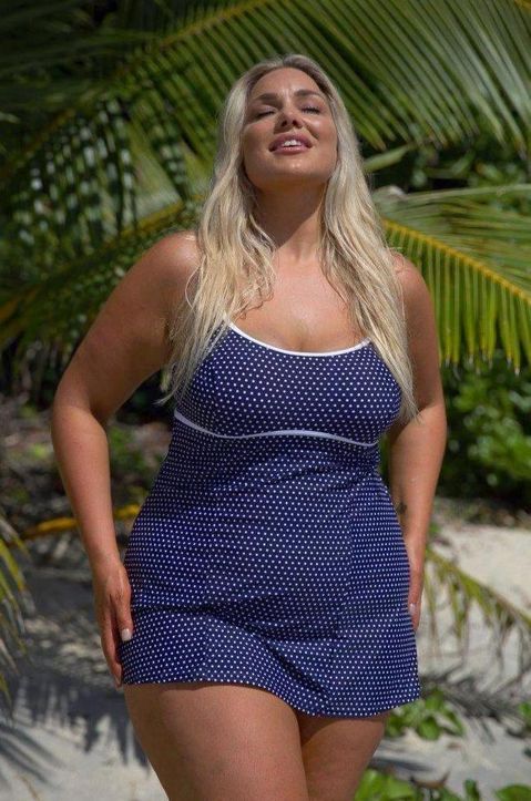 Купальники для полных женщин австралийского бренда Curvy Swimwear лето 2024