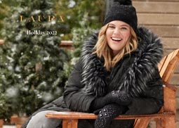 Новогодний lookbook женской одежды нестандартных размеров канадского бренда Laura 2023