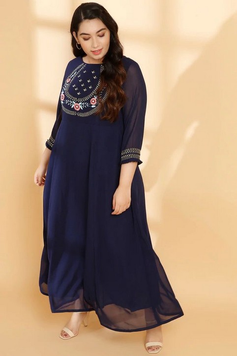 Платья в стиле бохо для полных женщин индийского бренда Amydus весна 2022