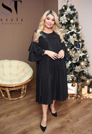 Новогодний lookbook женской одежды больших размеров украинского бренда St Style 2021