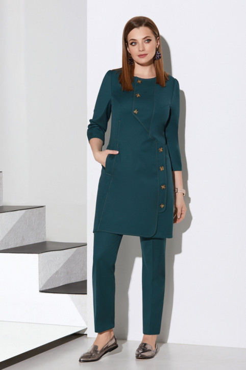 Коллекция одежды для полных девушек белорусской компании Lissana осень-зима 2020-21