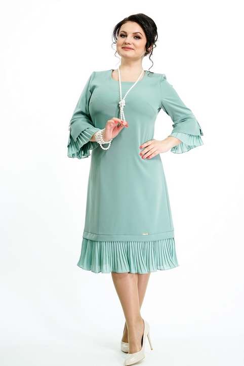 Нарядные платья для полных женщин киргизского бренда Lady Maria весна-лето 2019
