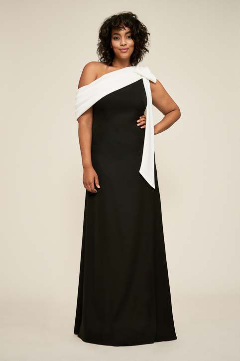 Новогодняя коллекция вечерних платьев для полных женщин американского бренда Tadashi Shoji 2019